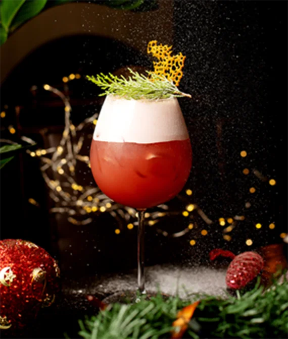 آبمیوهها و اسموتیها آبمیوهها و اسموتیها